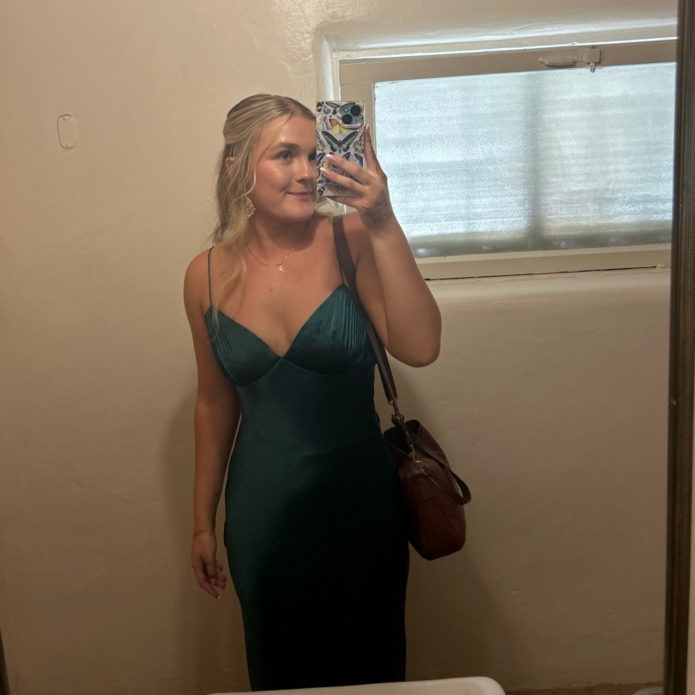 Hello Molly Green Midi Dress Size 8